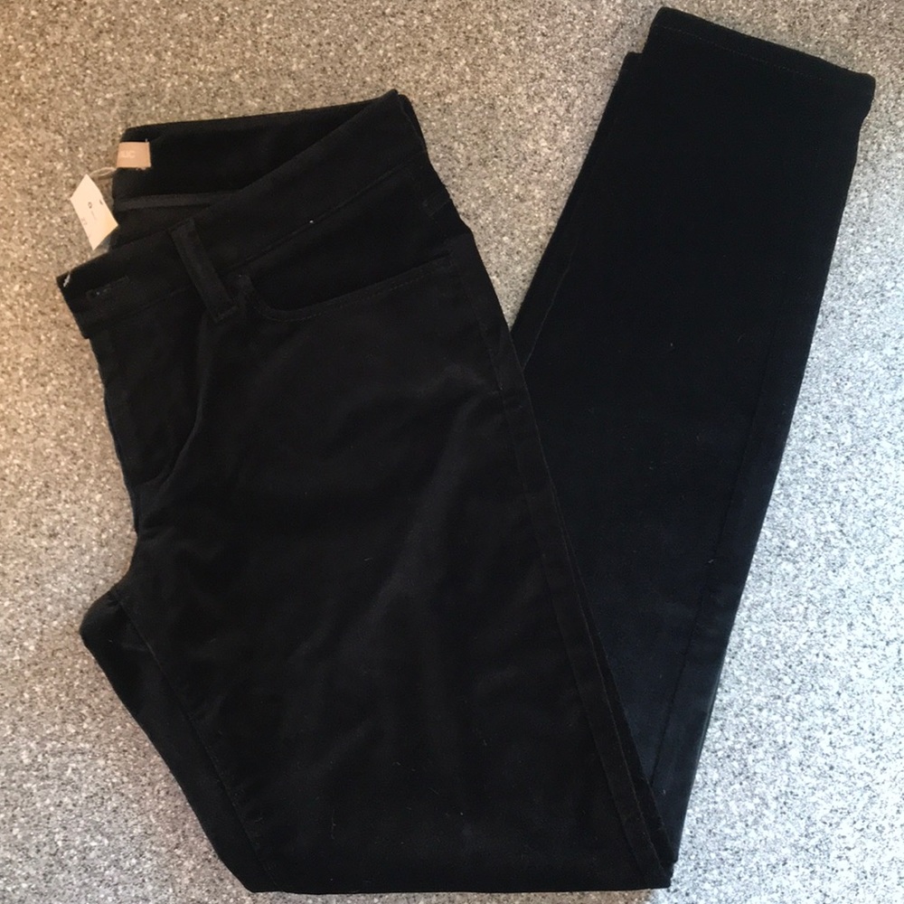 🖤NWT skinny black velvet pants, Size 27🖤